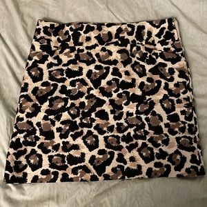 Leopard print Loft skirt 4P